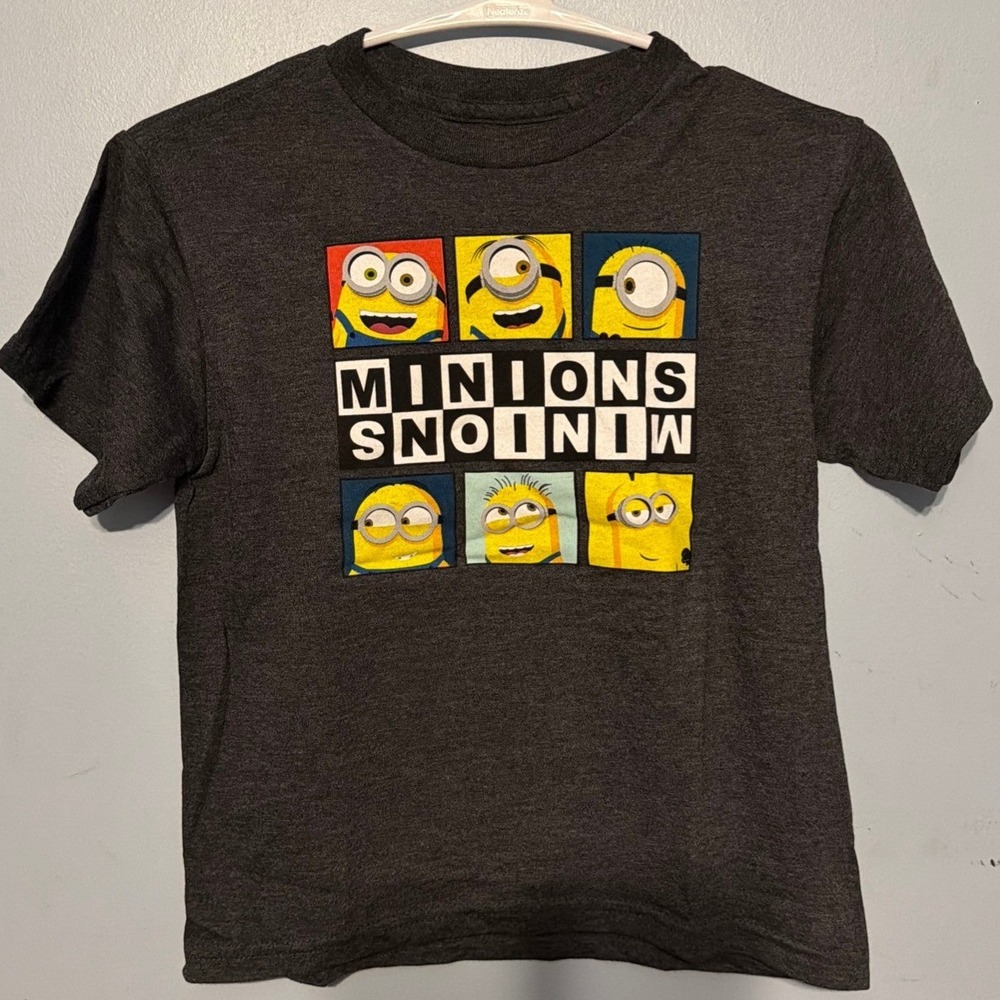 Illumination Minions Boys Grey‎ Graphic T-Shirt Size 7 Despicable Me Tee  0208